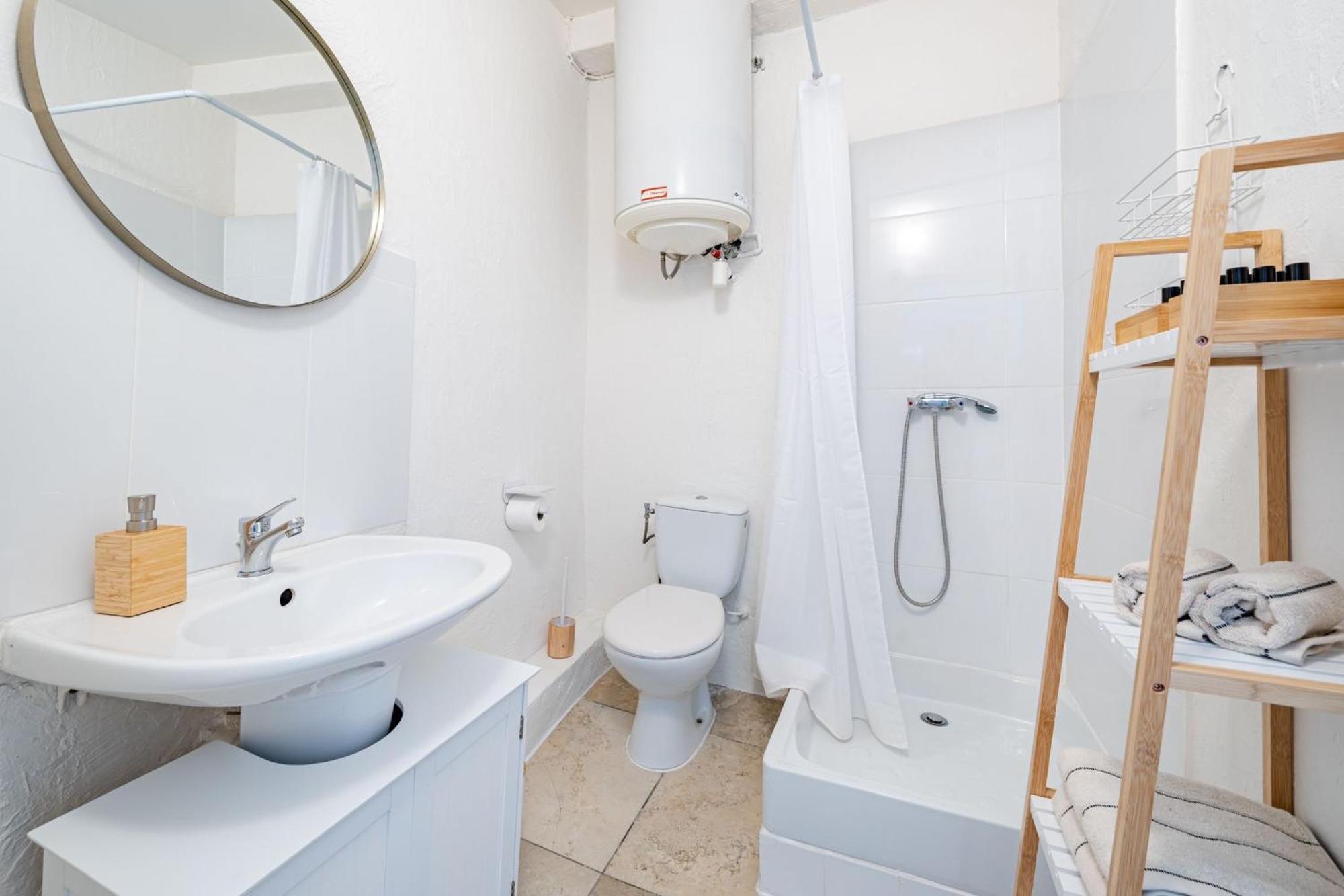 Charmant Appartement 2P Au Coeur Du Vieux Ницца Экстерьер фото